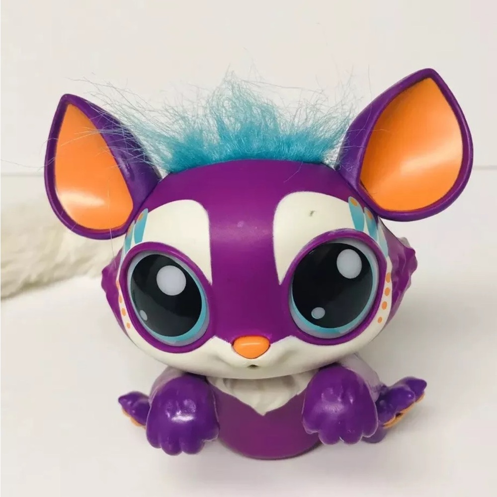 Lil' Gleemerz Amiglow Figure Purple Toy Pre-Owned